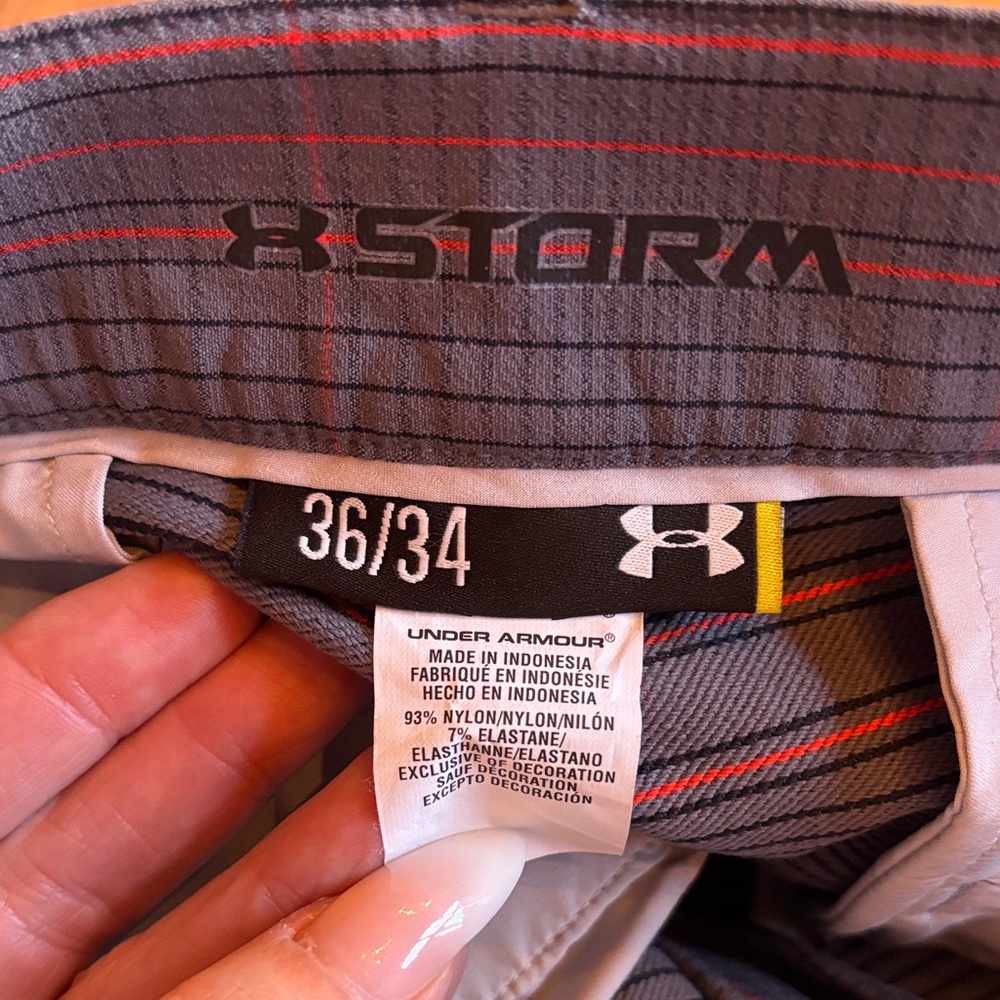 Under Armour Charcoal and Orange Checkered Golf Pants NWT - Picture 2 of 8